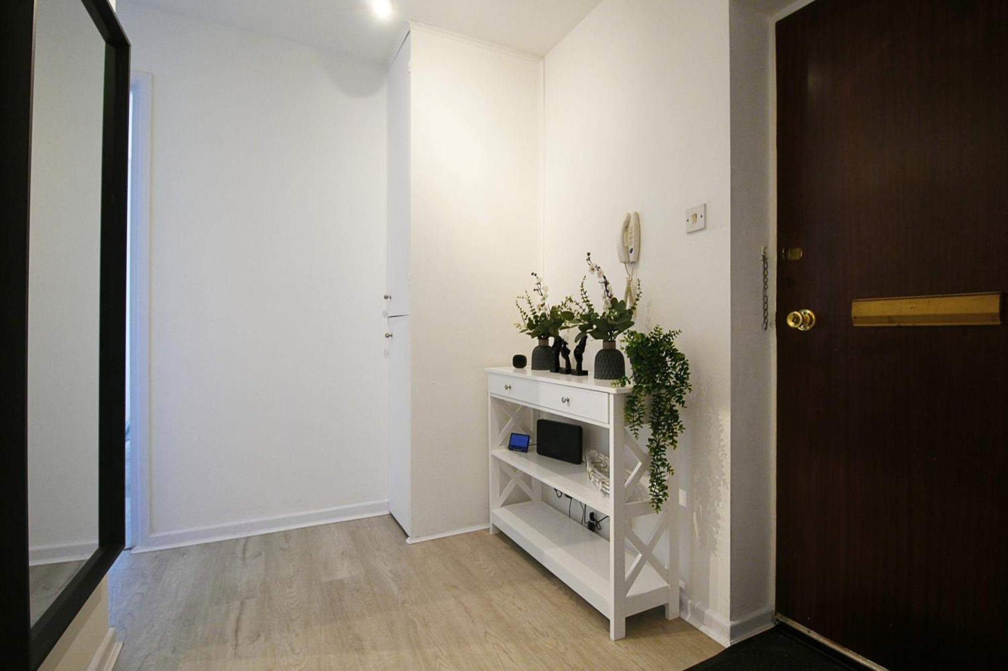 2Bdr Flat Rg1 - Free Open Parking Apartment Reading Exterior foto